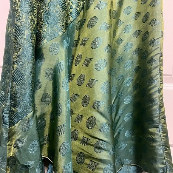 Bohemian Silk Skirt - Picture 3 of 5